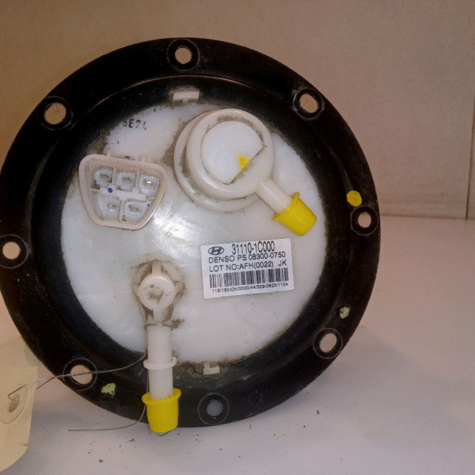 Jauge a carburant occasion HYUNDAI GETZ Phase 1 09-2002->11-2005 1.1i 944601C000 3