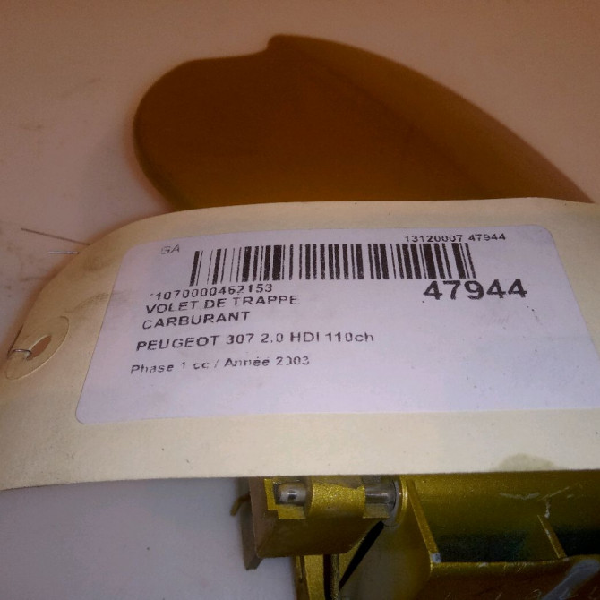Volet de trappe carburant occasion PEUGEOT 307 Phase 1 04-2001->06-2005 2.0 HDI 110ch 151788 5