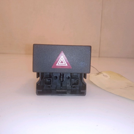 Bouton de warning occasion OPEL MERIVA I Phase 1 04-2003->12-2005 1.7 CDTI 13268423