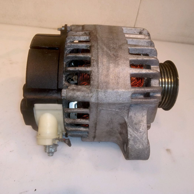 Alternateur occasion TOYOTA AYGO I Phase 1 06-2005->11-2009 1.0 VVTI 270600Q13084 3