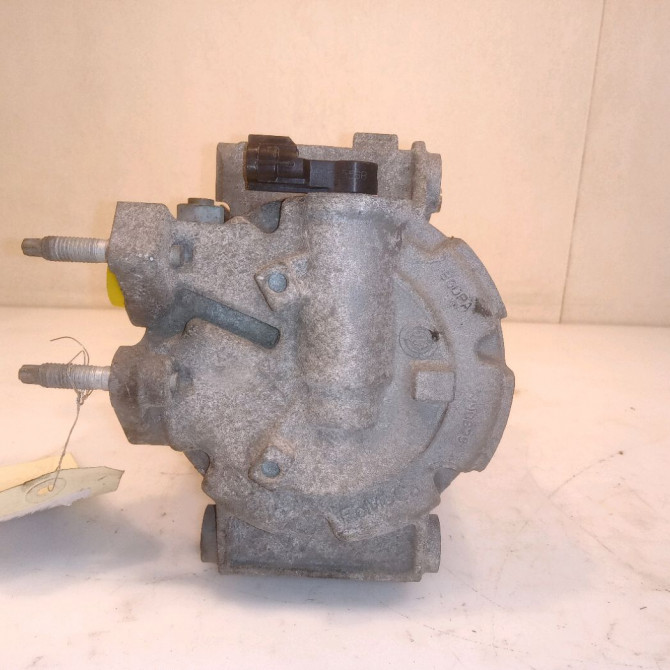 Compresseur air conditionne occasion FORD FIESTA VI Phase 2 11-2012->... 1.5 TDCI 95ch 2027594 3