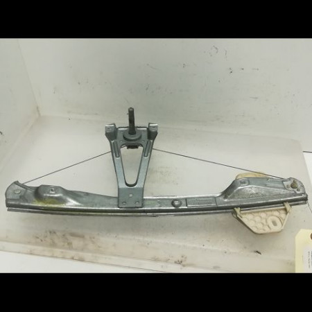 Mecanisme leve-glace arrière gauche occasion RENAULT CLIO II Phase 1 03-1998->06-2001 1.2 7700434303