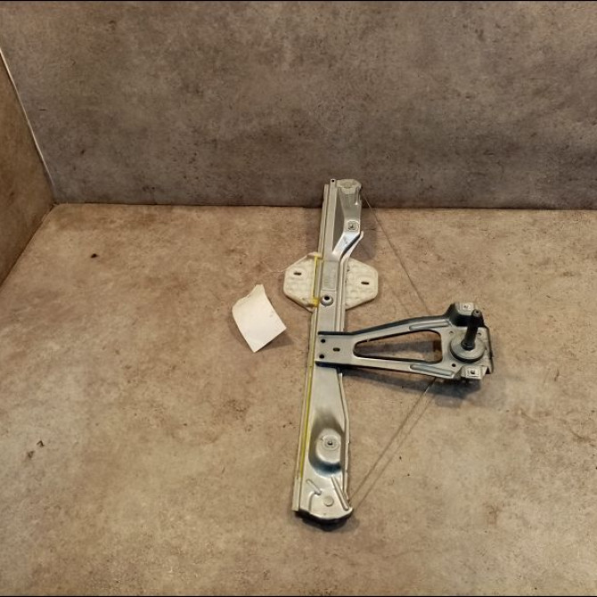 Mecanisme leve-glace arrière droit occasion RENAULT CLIO II Phase 1 03-1998->06-2001 7700434304 1