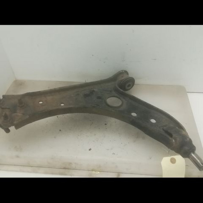 Triangle inf avd occasion VOLKSWAGEN JETTA III Phase 1 09-2005->12-2010 1.9 TDI 105ch 1K0407152BC 2