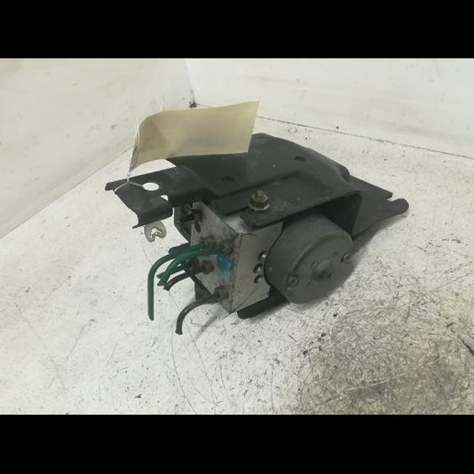 Unité hydraulique ABS occasion RENAULT CLIO II Phase 1 03-1998->06-2001 1.4i 8v 75ch 7701043934 2