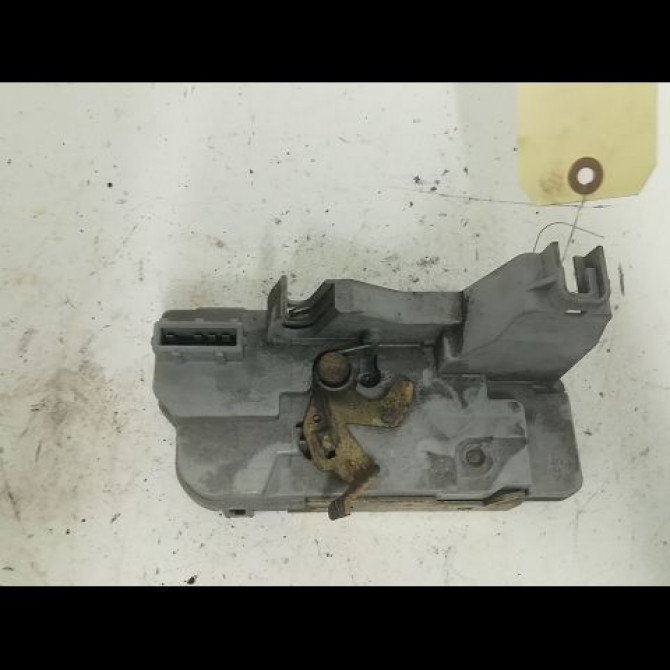 Serrure porte ard occasion PEUGEOT 307 Phase 2 06-2005->03-2008 1.6 HDI 16v 90ch 9138G0 2