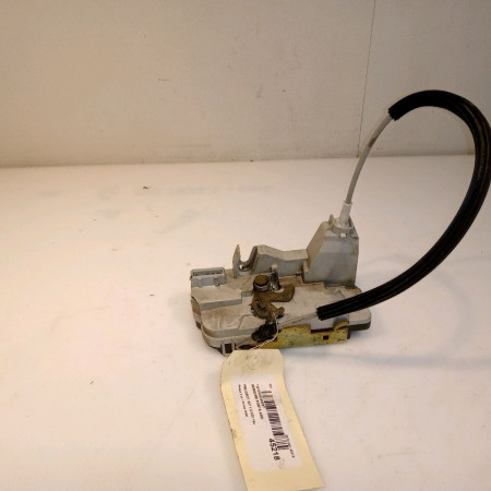 Serrure porte ard occasion PEUGEOT 307 Phase 2 06-2005->03-2008 1.6 HDI 16v 90ch 9138G0