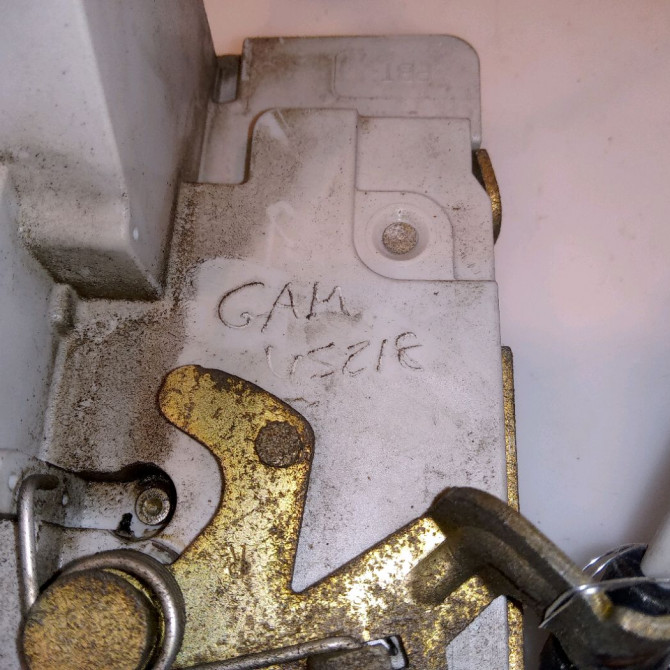 Serrure porte ard occasion PEUGEOT 307 Phase 2 06-2005->03-2008 1.6 HDI 16v 90ch 9138G0 3