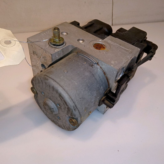 Unité hydraulique ABS occasion RENAULT CLIO II Phase 1 03-1998->06-2001 1.2 7701043934 2