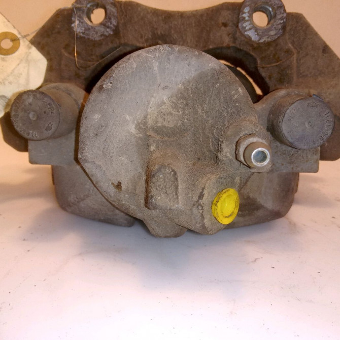 Etrier de frein avant gauche occasion FORD FOCUS II Phase 1 09-2004->12-2007 2.0 TDCI 16v 135ch 1682876 3