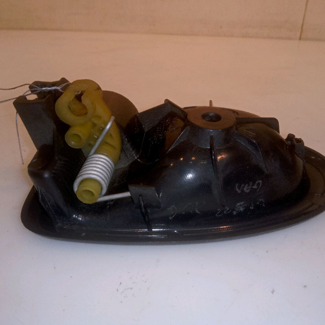 Poignee int porte avg occasion RENAULT CLIO CAMPUS II Phase 1 07-2006->07-2009 1.5 DCI 70ch 8200711136 2