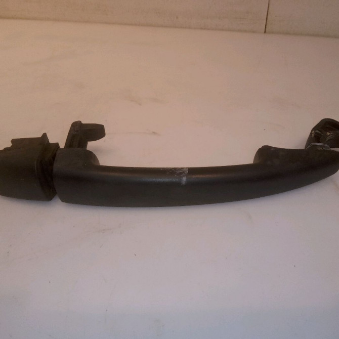 Poignee ext porte coulissante d occasion CITROEN BERLINGO II Phase 1 05-2008->01-2012 1.6 HDi 8v 90ch 1