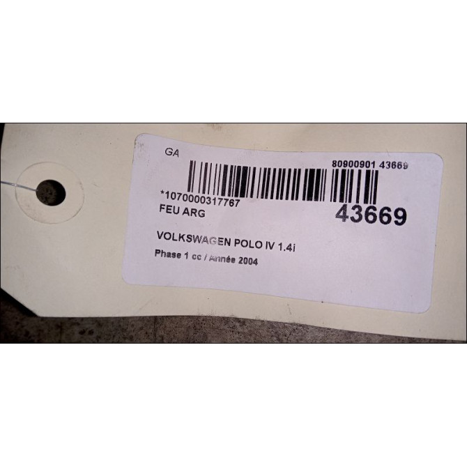 Feu arrière gauche occasion VOLKSWAGEN POLO IV Phase 1 01-2002->05-2005 1.4i 75ch 6Q6945095Q 3