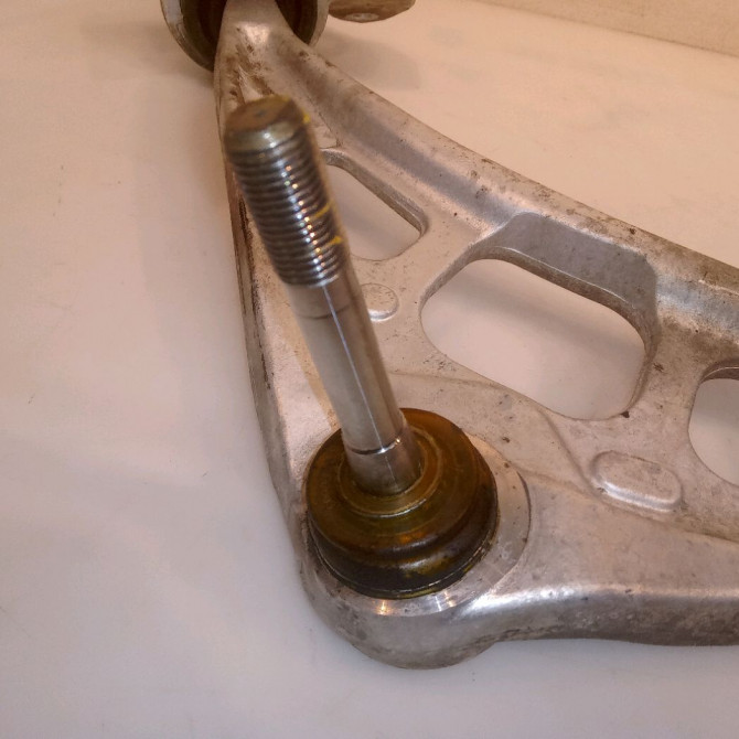 Triangle inf avg occasion B.M.W. SERIE 3 IV Phase 2 09-2001->03-2005 320d 5