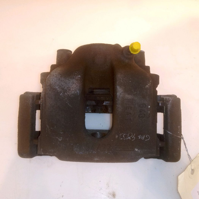 Etrier de frein avant droit occasion B.M.W. SERIE 3 IV Phase 2 09-2001->03-2005 320d 34116758114 1