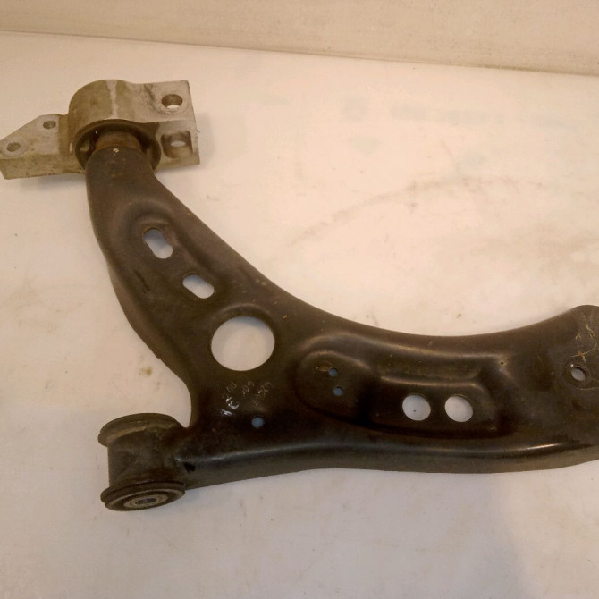 Triangle inf avg occasion VOLKSWAGEN GOLF VI Phase 1 10-2008->04-2013 2.0 TDI 140ch 1K0407151BC 1