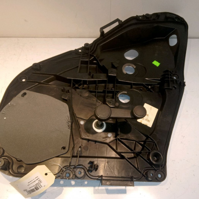 Mecanisme leve-glace arrière gauche occasion FORD FIESTA VI Phase 1 10-2008->11-2012 1.4 TDCI 68ch 2041182 1