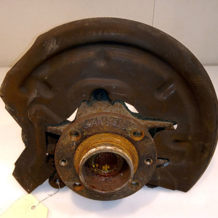 Moyeu avd occasion RENAULT SCENIC II Phase 2 09-2006->04-2009 1.9 DCI 130ch 8200308650