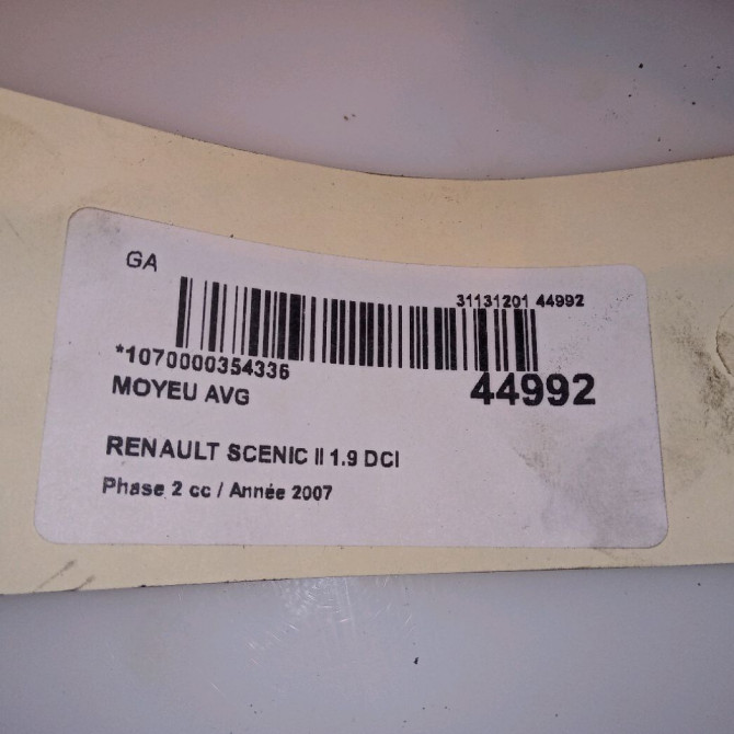 Moyeu avg occasion RENAULT SCENIC II Phase 2 09-2006->04-2009 1.9 DCI 130ch 8200308650 4
