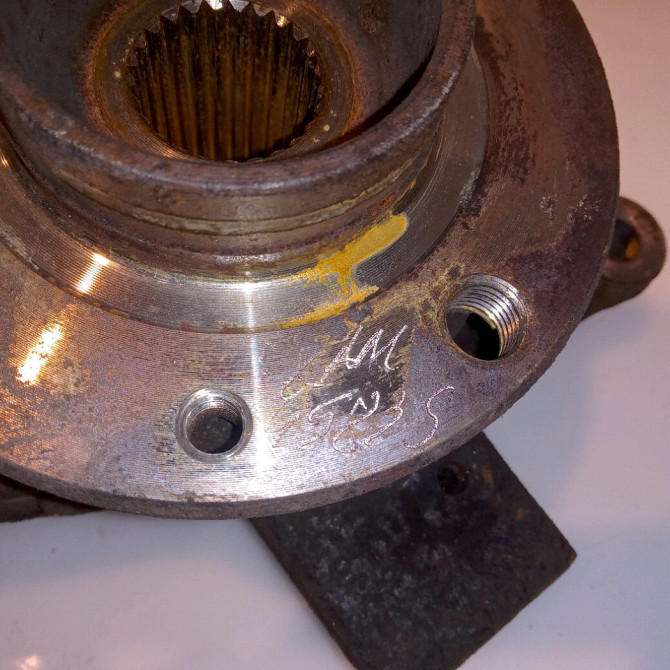 Moyeu avg occasion DACIA LODGY Phase 1 01-2012->... 1.5 DCI 90ch 8200308650 3