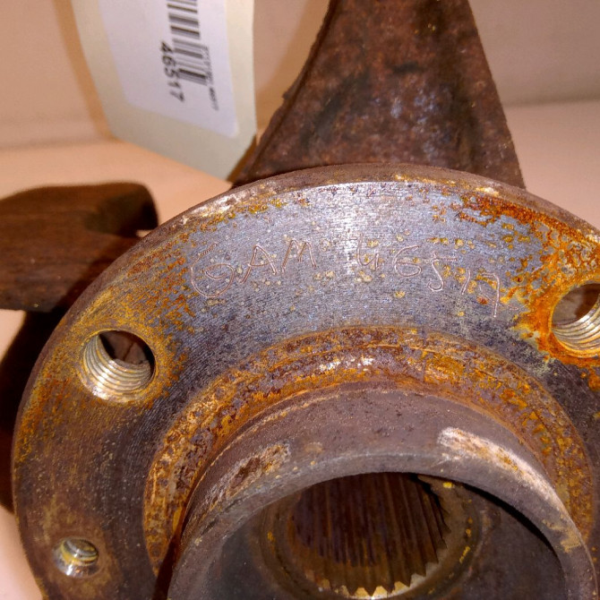 Moyeu avg occasion RENAULT SCENIC II Phase 1 03-2004->09-2006 1.9 DCI 120ch 8200308650 3