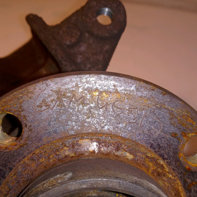 Moyeu avd occasion RENAULT SCENIC II Phase 1 03-2004->09-2006 1.9 DCI 120ch 8200308650 3