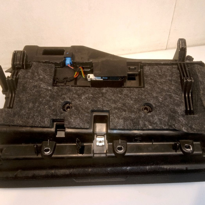 Boite à gants occasion MERCEDES CLASSE E IV Phase 1 03-2009->11-2012 E 350 CDI 231ch 20768010019J71 2