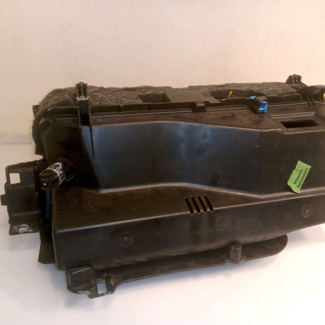 Boite à gants occasion MERCEDES CLASSE E IV Phase 1 03-2009->11-2012 E 350 CDI 231ch 20768010019J71 3