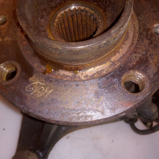 Moyeu avd occasion  8200308650 3