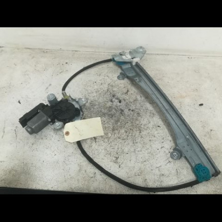 Mecanisme+moteur leve-glace avg occasion RENAULT TWINGO II Phase 1 06-2007->11-2011 1.5 DCI 65ch 8200388658