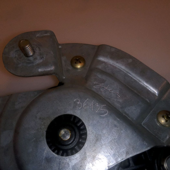 Mecanisme+moteur leve-glace avg occasion FORD FIESTA III Phase 2 01-1994->10-1996 1.3 Navy 4