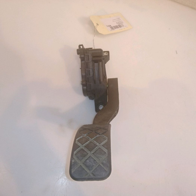 Potentiometre accelerateur occasion AUDI A3 I Phase 2 10-2000->06-2003 1.9 TDi 130ch 1