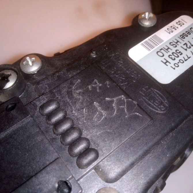 Potentiometre accelerateur occasion AUDI A3 I Phase 2 10-2000->06-2003 1.9 TDi 130ch 5