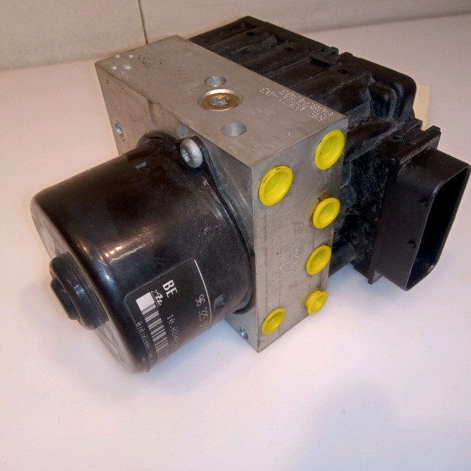 Unité hydraulique ABS occasion PEUGEOT 206 Phase 1 09-1998->03-2009 1.4i 4541V7 2