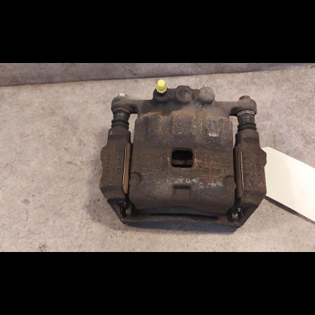 Etrier de frein avant droit occasion FORD FIESTA VI Phase 1 10-2008->11-2012 1.2i 60ch Ambiente 1766808