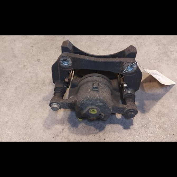 Etrier de frein avant droit occasion FORD FIESTA VI Phase 1 10-2008->11-2012 1.2i 60ch Ambiente 1766808 2