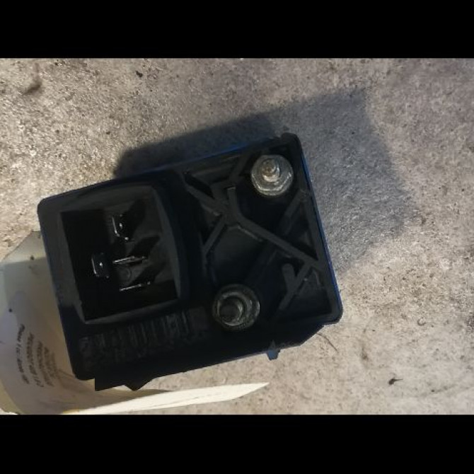 Boitier de préchauffage occasion PEUGEOT 405 Phase 1 07-1987->06-1992 1.9 D 598115 2