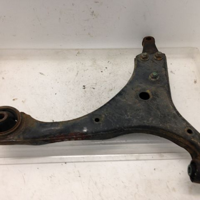 Triangle inf avg occasion KIA CEE D II Phase 1 09-2012->... 545002H000 2