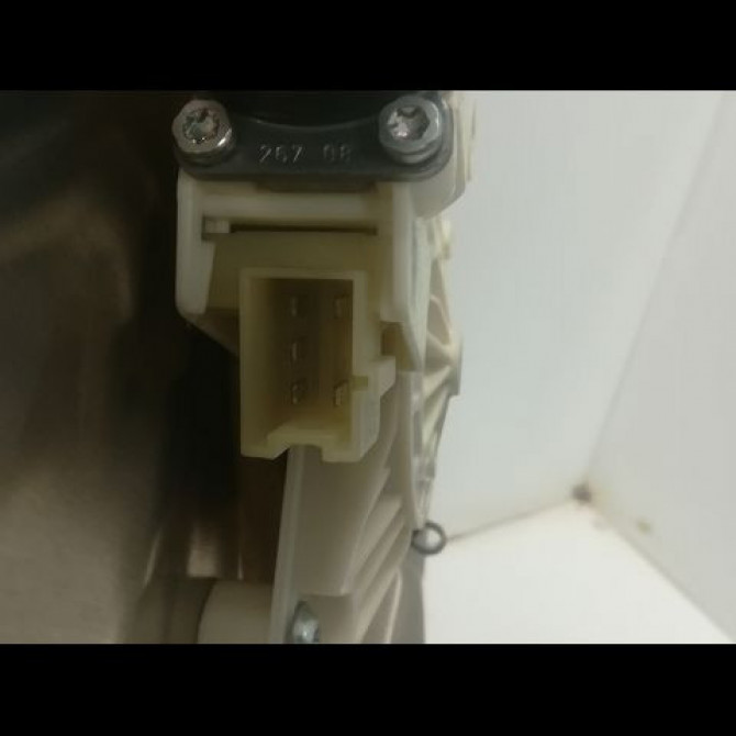 Mecanisme+moteur leve-glace avg occasion MERCEDES CLASSE C IV phase 1 02-2014->... C220 170ch 2127201579 3