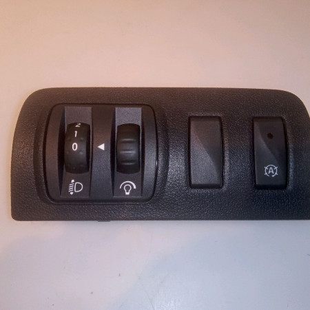 Commande eclairage occasion RENAULT MEGANE III Phase 2 01-2012->06-2014 1.5 DCI 110ch 251900567R