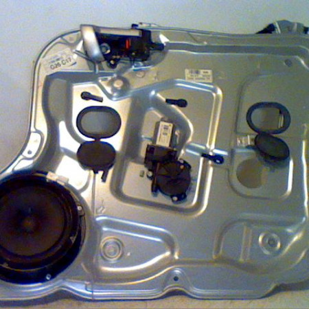 Mecanisme + moteur lève-glace avant droit occasion HYUNDAI SANTA FE II Phase 1 01-2006->12-2010 824812B002