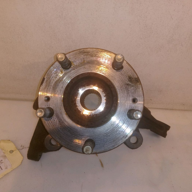 Moyeu avg occasion KIA CEE D I Phase 1 01-2007->09-2009 1.6 CRDI 115ch 517502H000 1