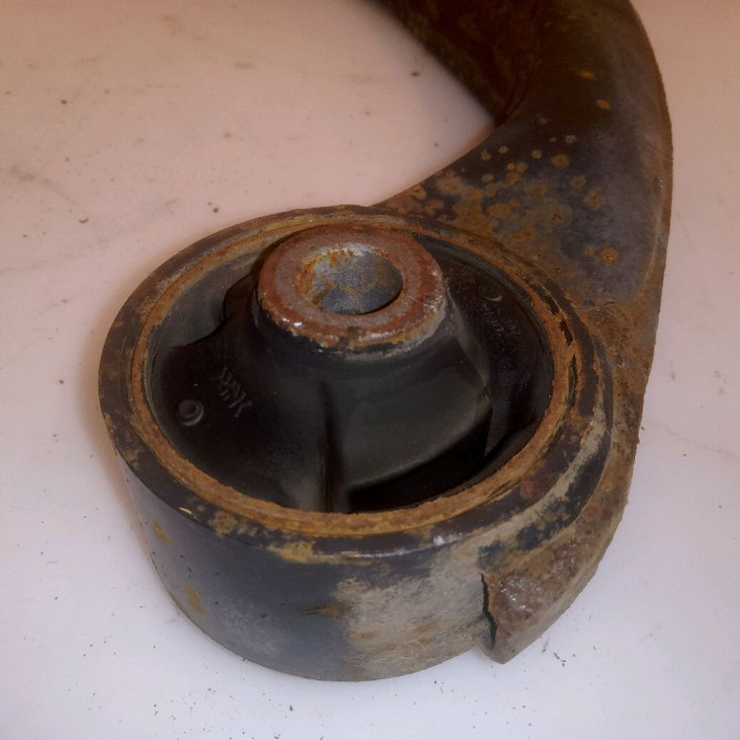 Triangle inf avg occasion KIA CEE D I Phase 1 01-2007->09-2009 1.6 CRDI 115ch 545002H000 3