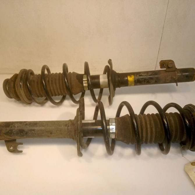 Amortisseur avant droit occasion CITROEN C1 I Phase 1 06-2005->11-2008 1.4 HDi 00005202SF 1