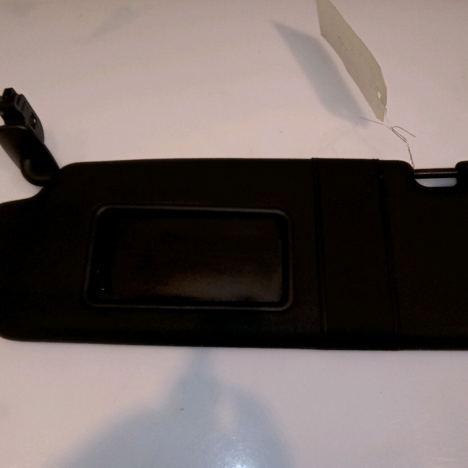 Pare-soleil gauche occasion AUDI A3 II Phase 1 06-2003->06-2008 2.0 TDi 140ch 8P0857551AE85P 1