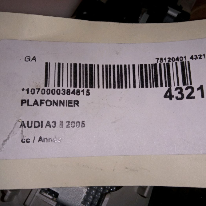 Plafonnier occasion AUDI A3 II Phase 1 06-2003->06-2008 2.0 TDi 140ch 8P0947111B 5