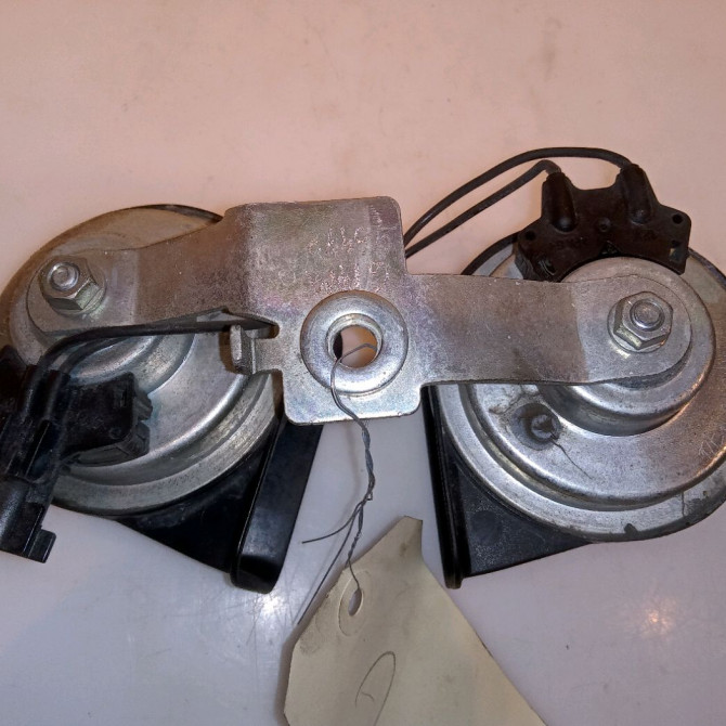 Klaxon  / avertisseur occasion FORD FOCUS II Phase 1 09-2004->12-2007 1.6 TI-VCT 1340653 2