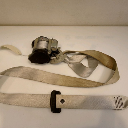 Ceinture avant droite occasion RENAULT LAGUNA III Phase 2 11-2010->03-2013 1.5 DCI 8v 110ch 868841330R