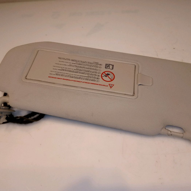 Pare-soleil droit occasion CITROEN C4 II Phase 1 10-2010->01-2015 1.6 e-HDi 110ch 16128920BJ 2