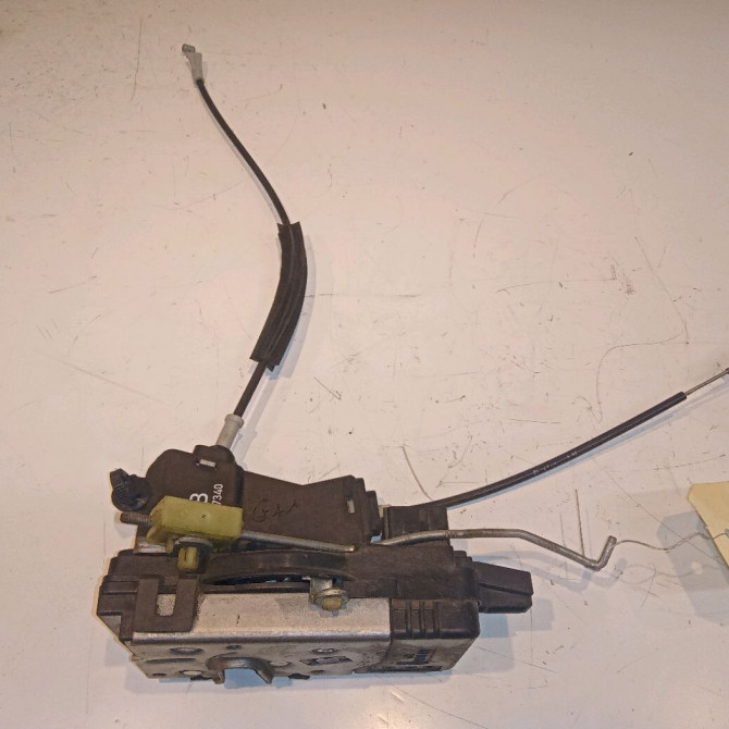 Serrure porte avg occasion OPEL VECTRA II Phase 2 02-1999->06-2002 2.2 DTI 16v 13201312 1